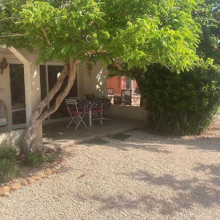Chez Zabou Appartement Carpentras Buitenkant foto